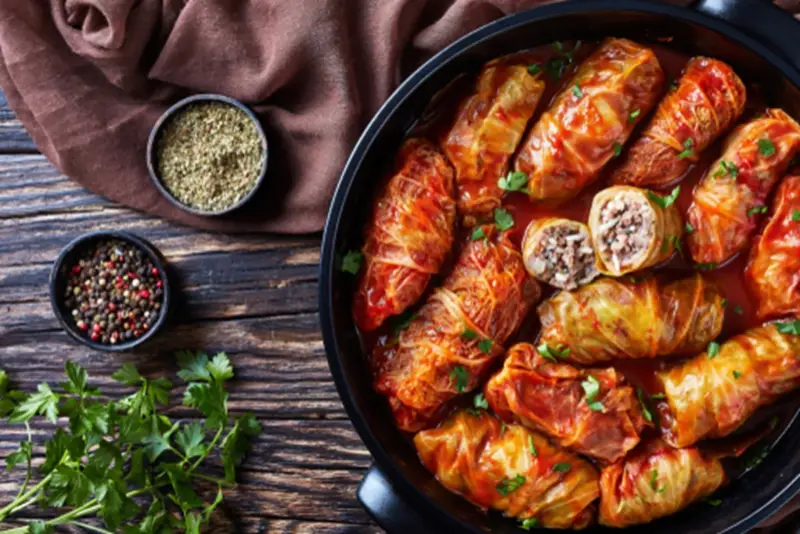 Descopera Romania prin gastronomie – preparate traditionale pe care trebuie sa le incerci