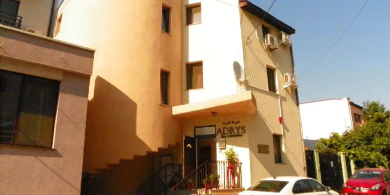 Adrys Boutique Villa, fotografia 1 din 75