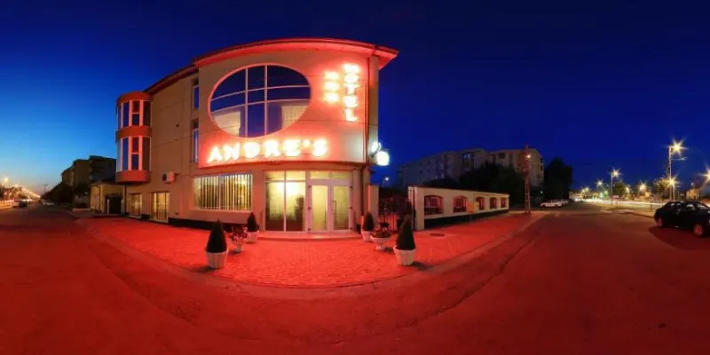 Andre´s, fotografia 1 din 73