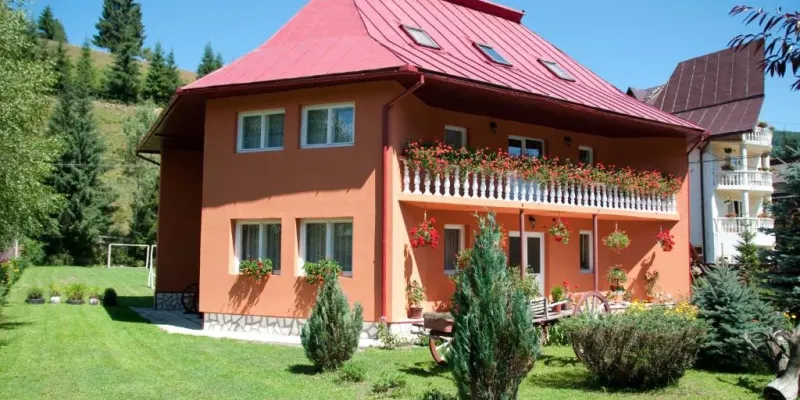 Casa Dobra, fotografia 1 din 35