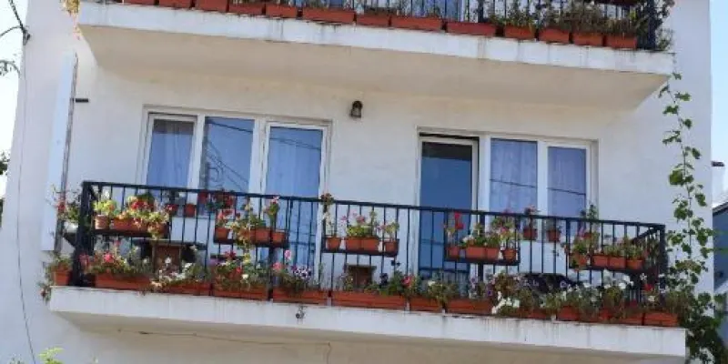 Casa Emilia, fotografia 1 din 49
