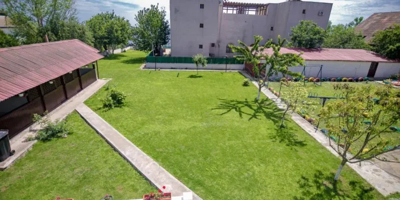 Casa Iordachescu, fotografia 1 din 31