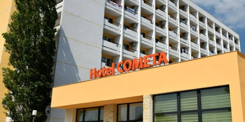 Cometa, fotografia 5 din 78
