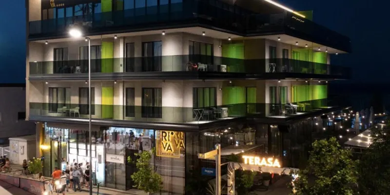 Riva Mamaia Beach ApartHotel, fotografia 1 din 101